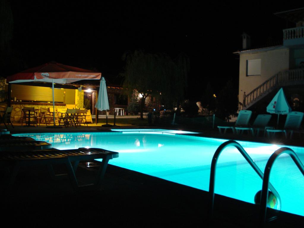 Villa Platythea Platy  Esterno foto