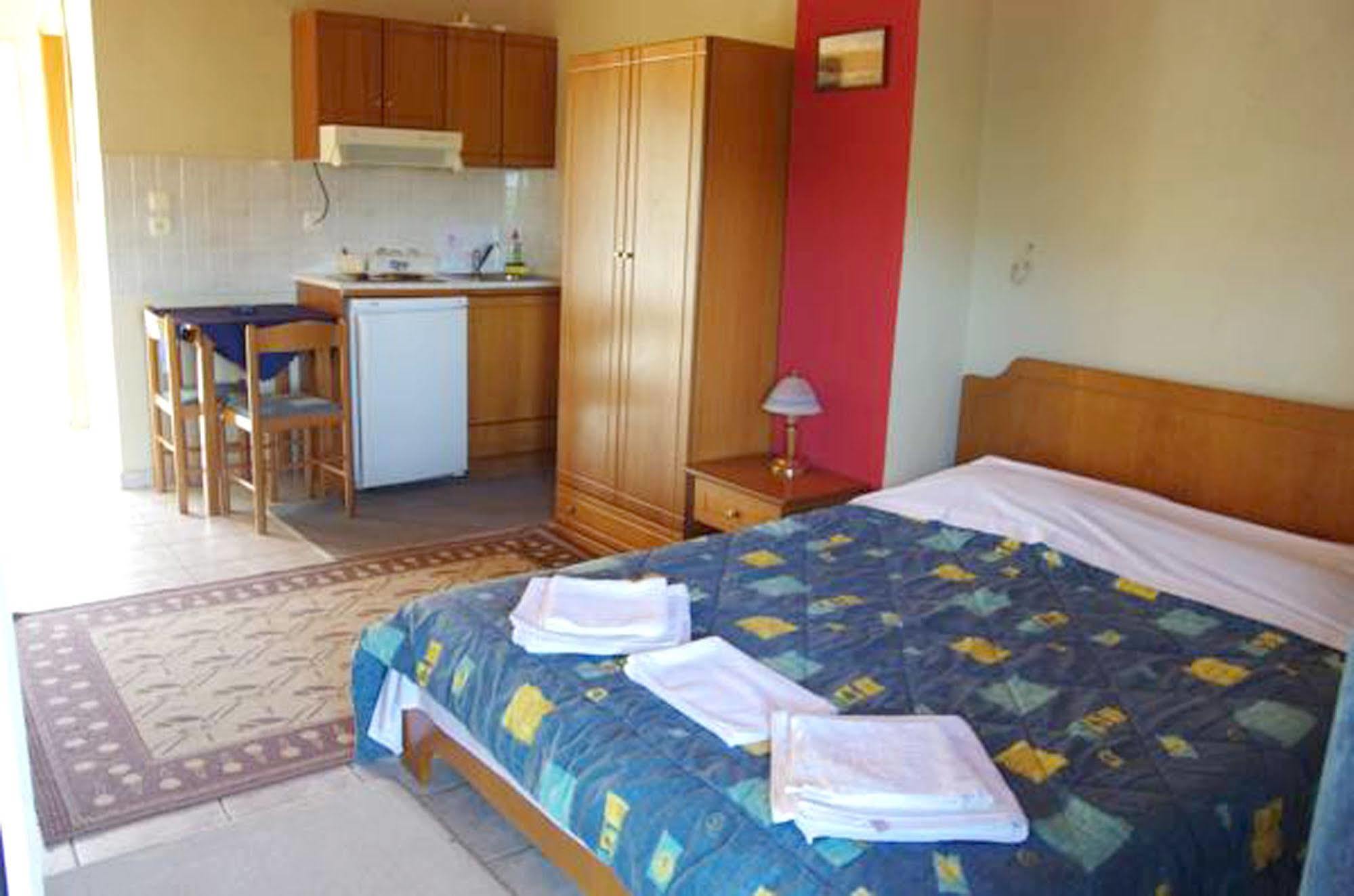 Villa Platythea Platy  Esterno foto
