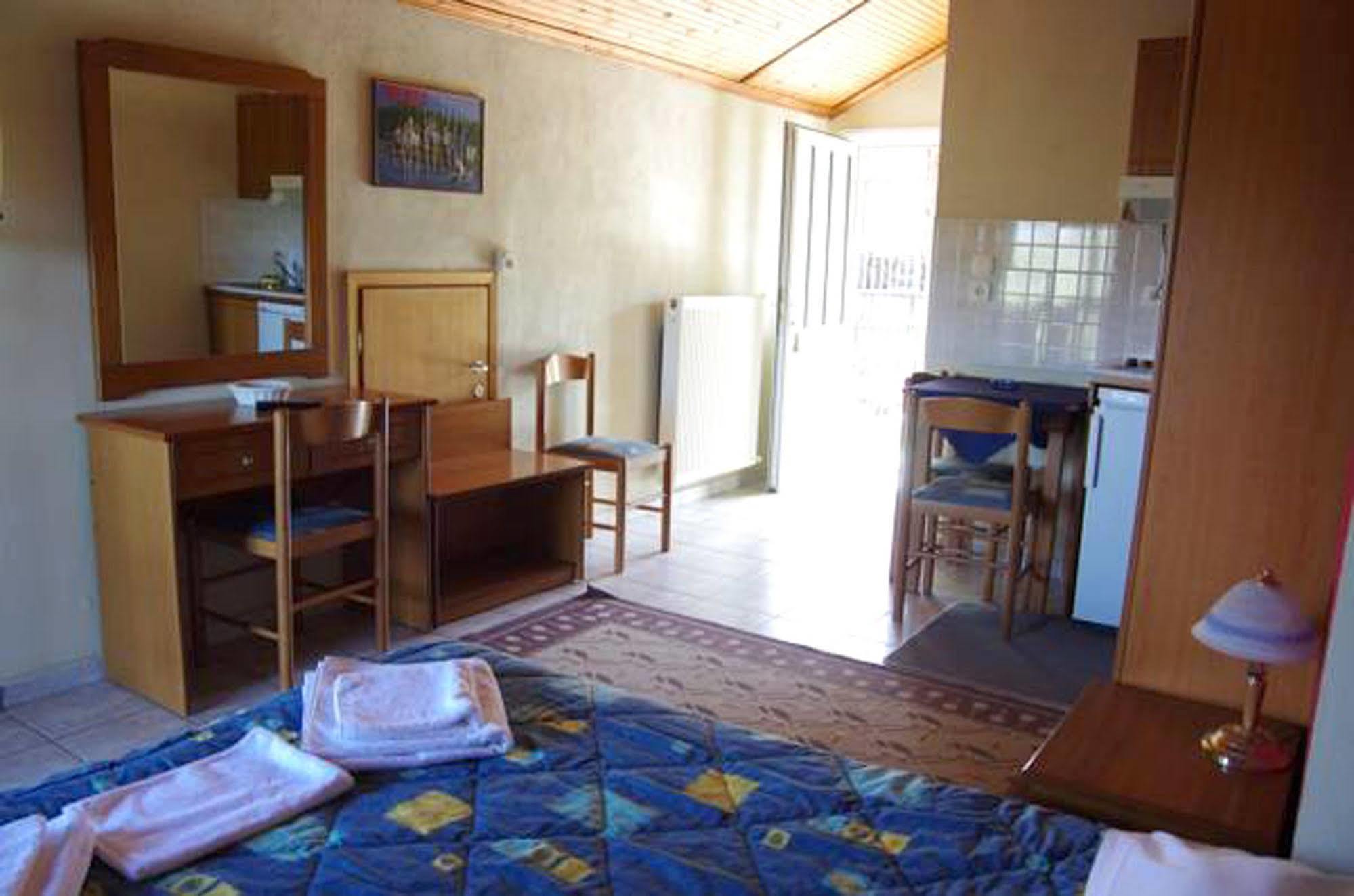 Villa Platythea Platy  Esterno foto